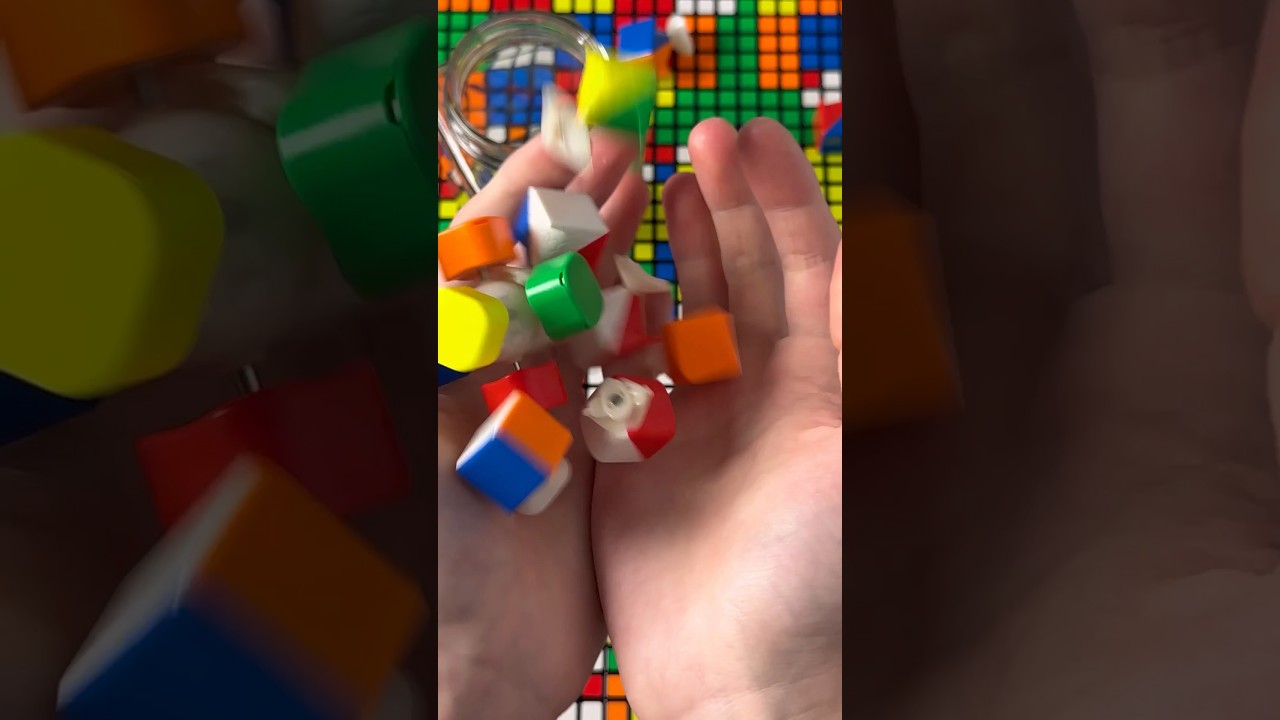 Rubik&rsquo;s Cube inside Jar! #moyuculture #moyucube #ys3m