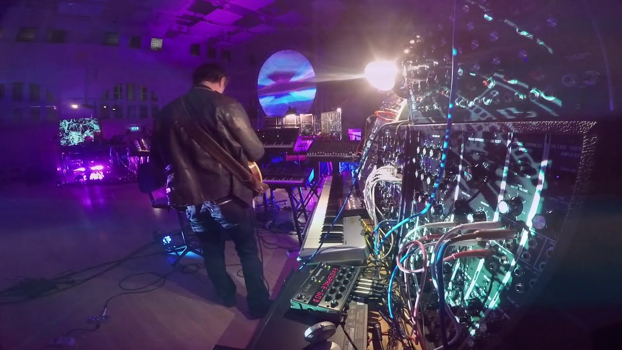 Node live vintage modular trailer. Dave, Ed, Flood ,Mel.