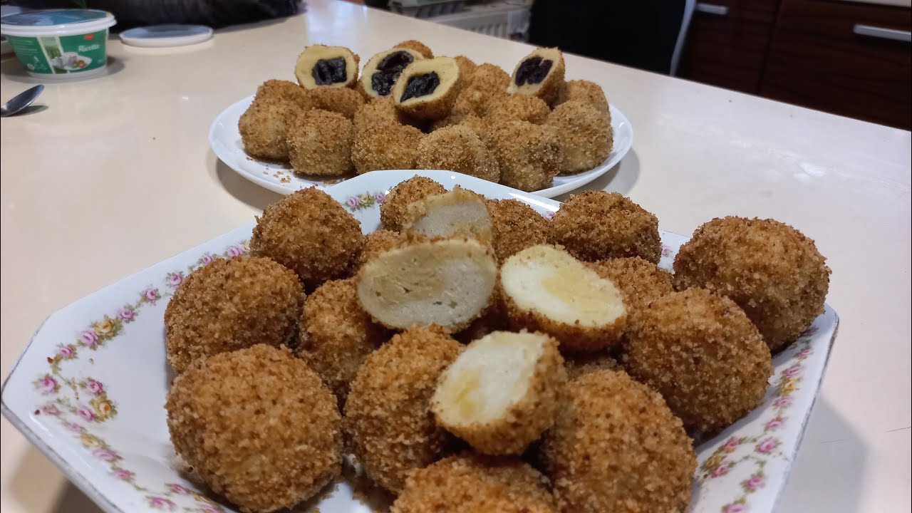 Gomboți cu prune și cu ricotta( urda de oaie ) pentru doamna Angela cu drag 😊