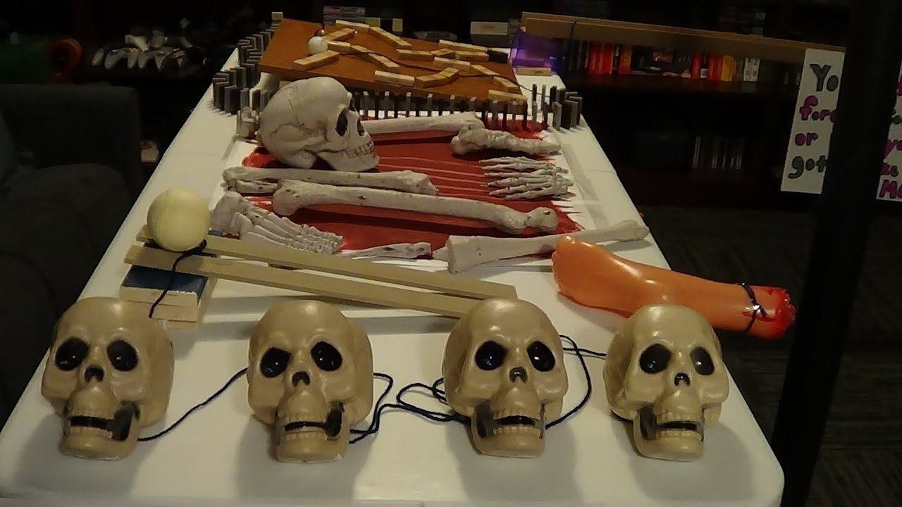 The Walking Dead (Halloween Special)