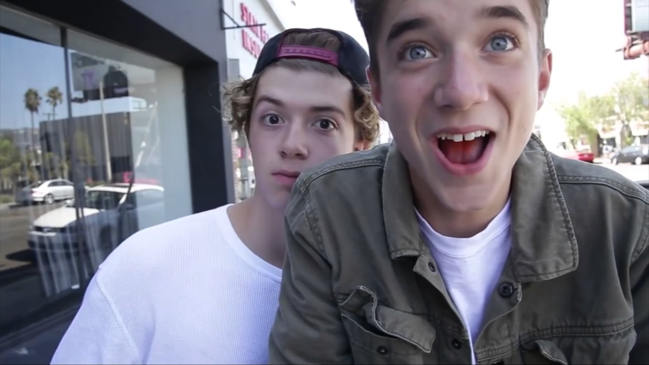 Why Don't We - TRY NOT TO LAUGH/SMILE CHALLENGE /funny moments/crack vid