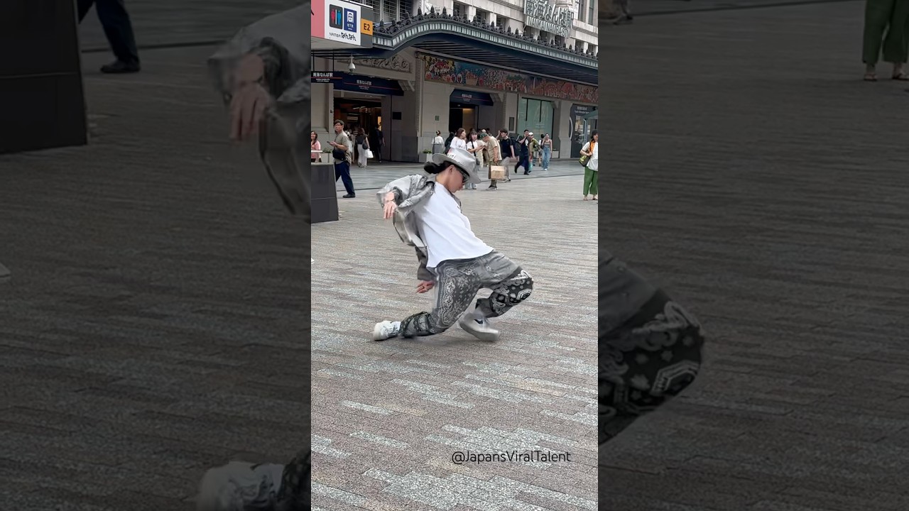 【Insanely Viral Dance Show Featuring Robomon!!】Japan&rsquo;s Viral Talent @ROBOMON002