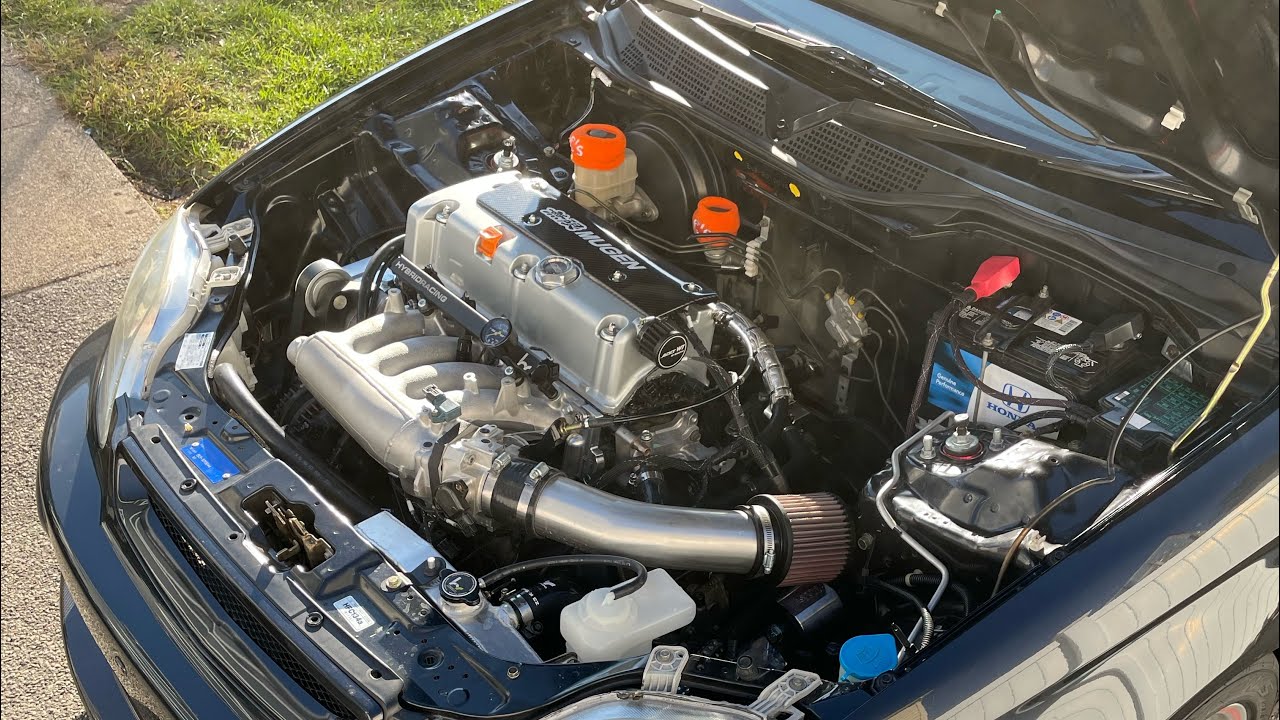 2 minute video on the before and after of my EK3 build. From automatic to manual  single cam to k24!