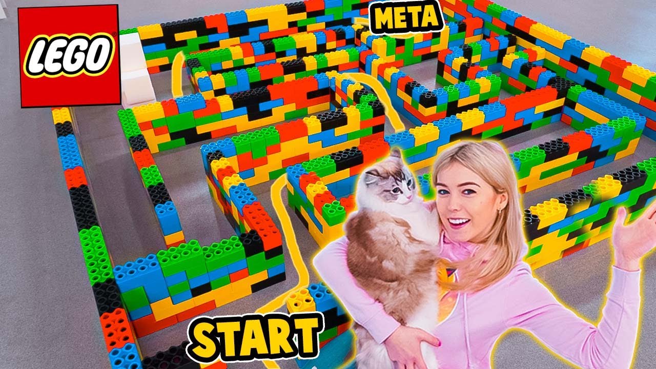 Kot vs Największy Labirynt z LEGO!