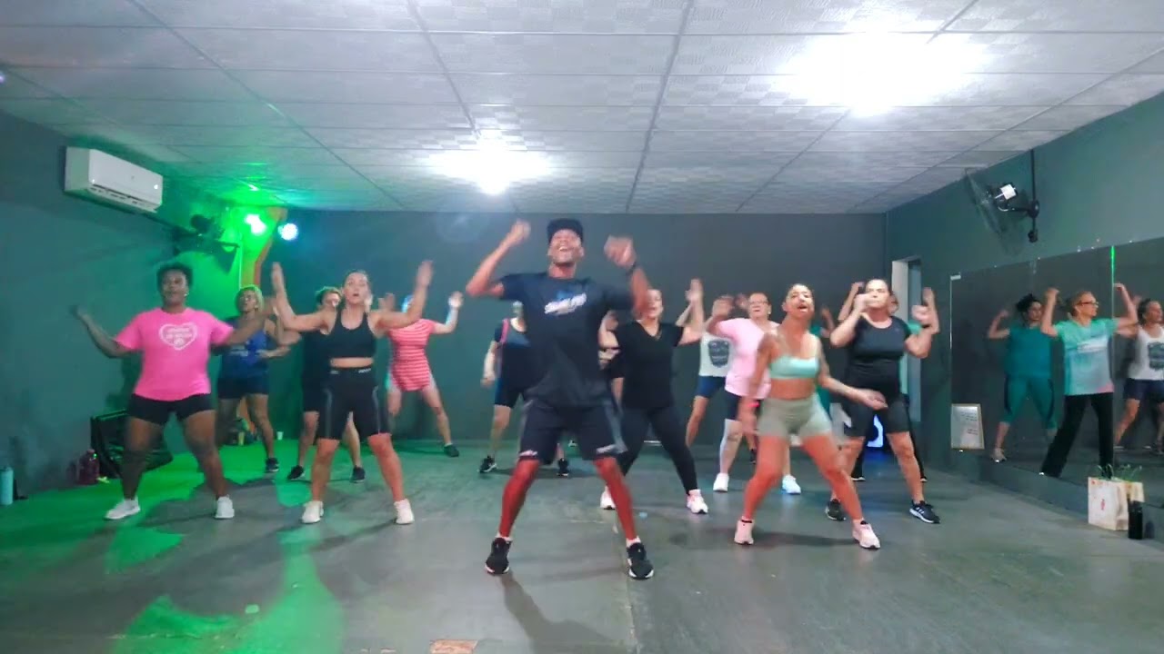 Madonna - Holiday • Coreografia Coletiva Will Barcelos