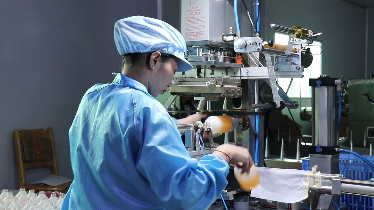 Hot stamping process in Keyuan Plasticware