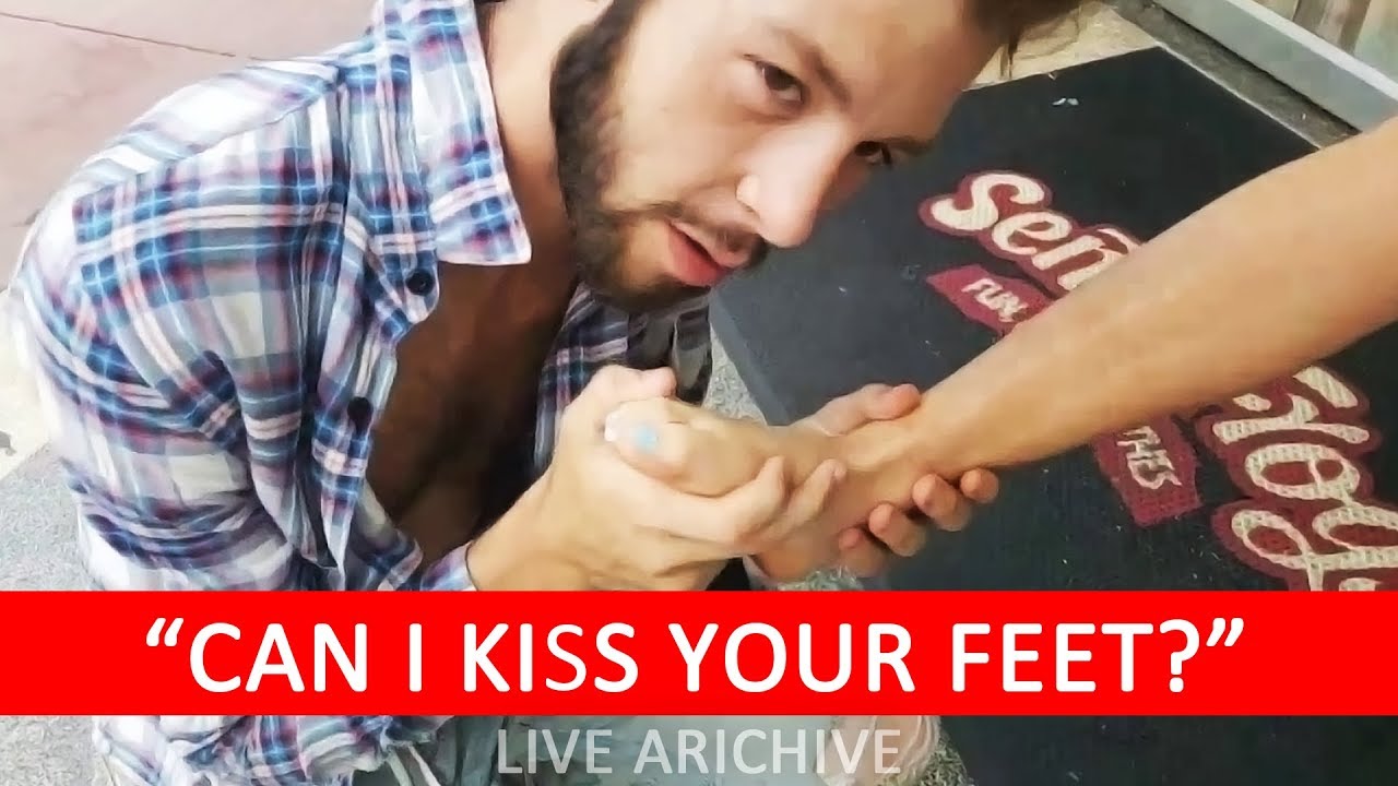 🗃️ Hampton Brandon In Miami Smelling And Kissing Random Girls Feet ( 16/06/18 )
