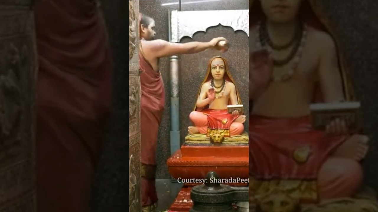 Adi Shankaracharya Abhishekam @ Sringeri Shankara Math by Sri Vedushekarabhrati Swami #sringeri