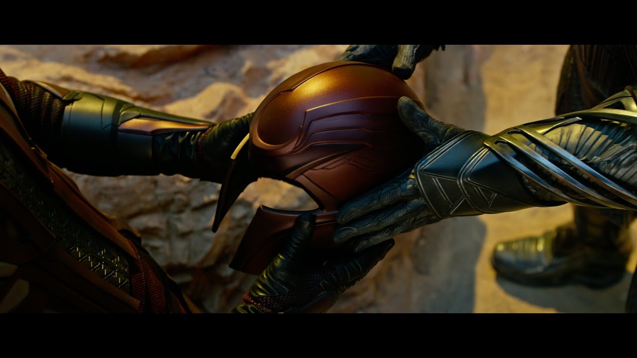 X  Men Apocalypse | Gives Magneto His Helmet