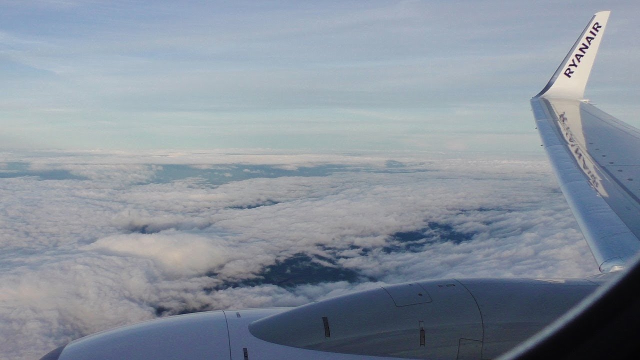Ryanair Boeing 737-800 Dublin to Glasgow *Full Flight*