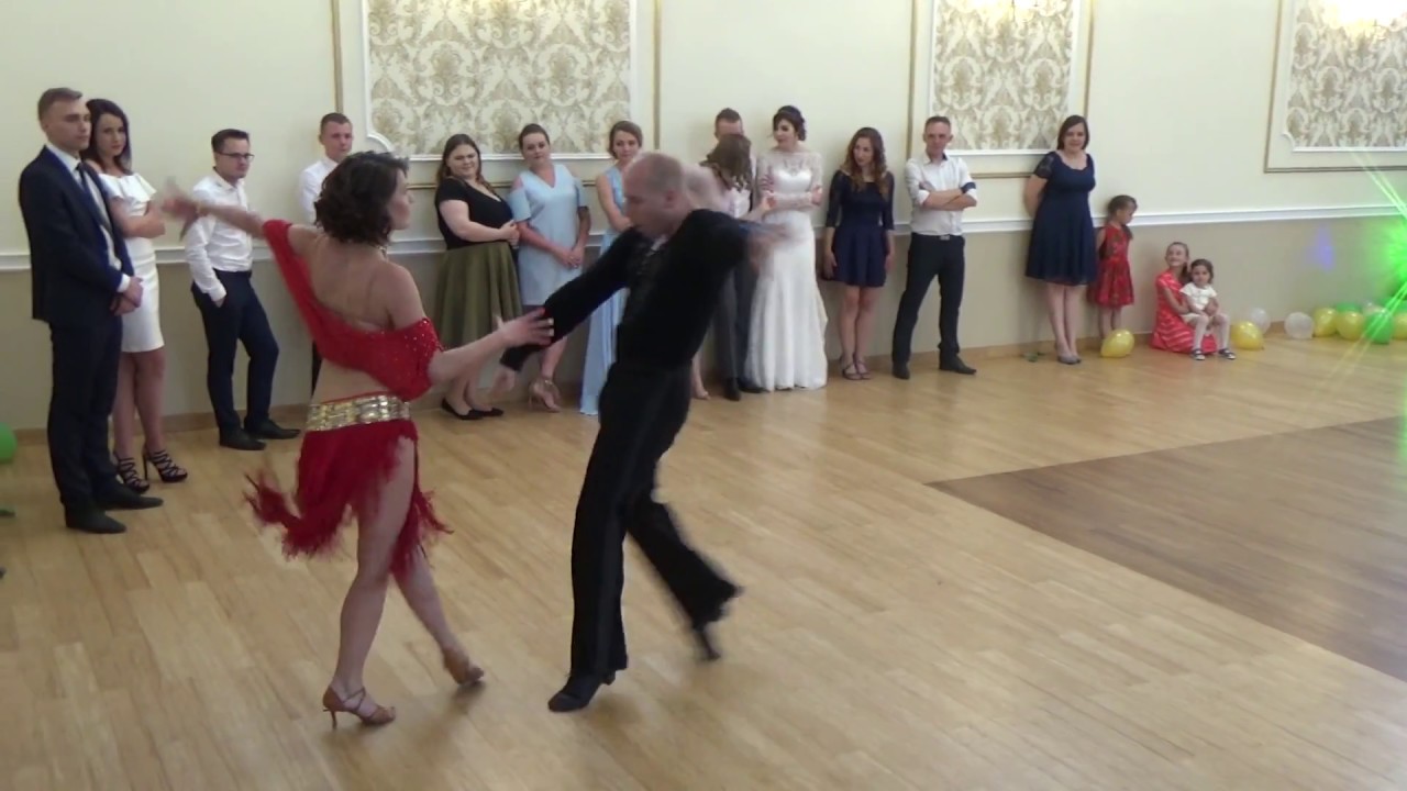Krakowska Szkoła Tańca - Pokaz tańca -samba