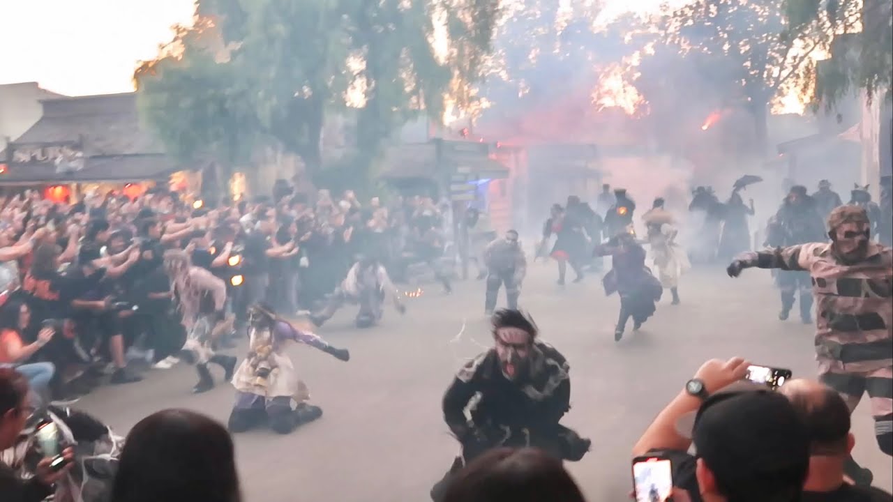 Открытие парка ужасов Knotts Scary Farm 2023 — НОВЫЕ лабиринты и приключения / Хэллоуин в честь 5...