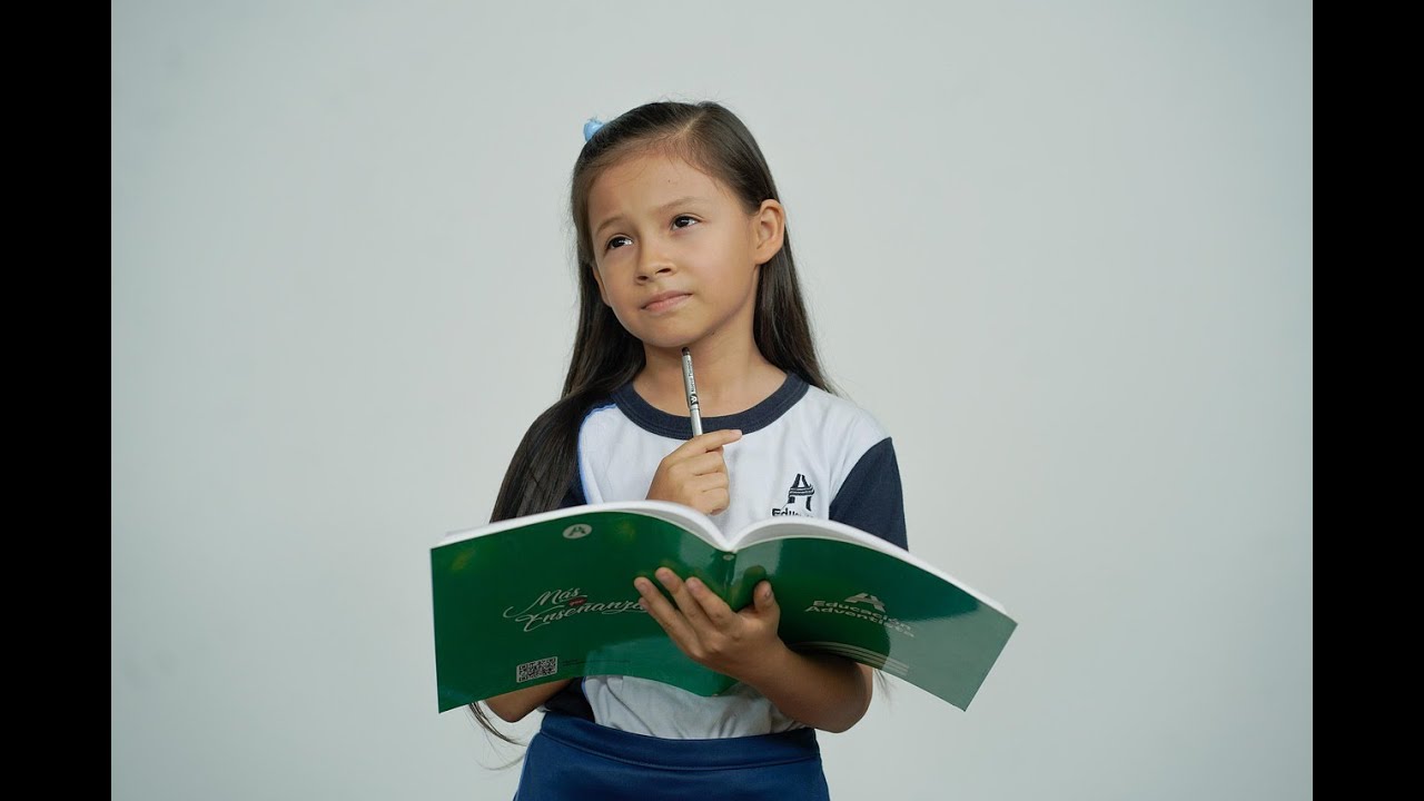 VENEZUELA -ARIANA WAGNER La Crisis Educativa en Venezuela: La Mirada de una Maestra desde el Exilio