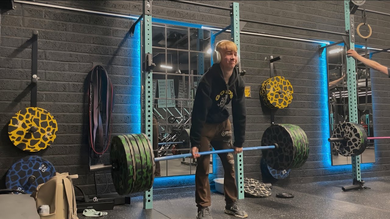 BREAKING DEADLIFT PRs and ankles on the court 