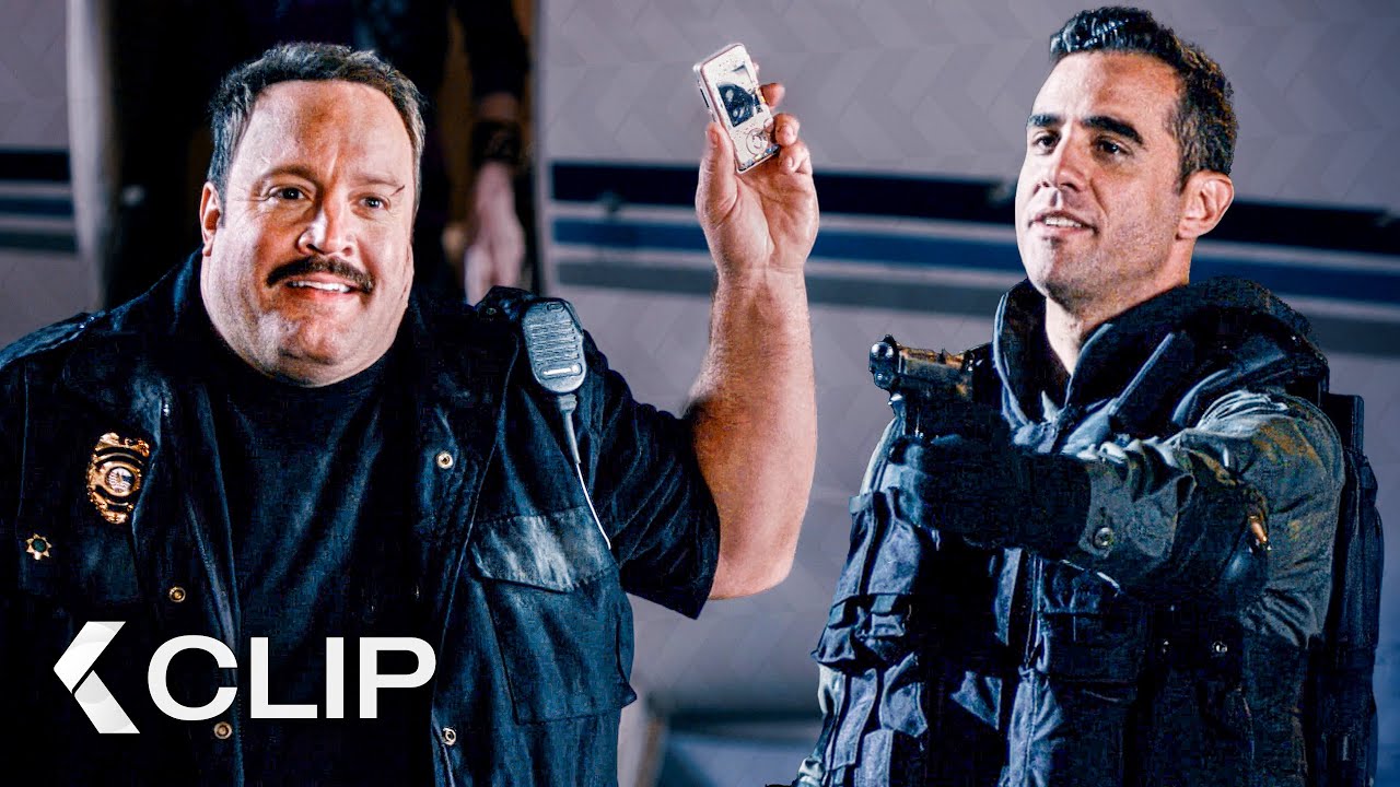Kevin James se convierte en Leyenda del Centro Comercial - HÉROE DE CENTRO COMERCIAL Clip (2009)