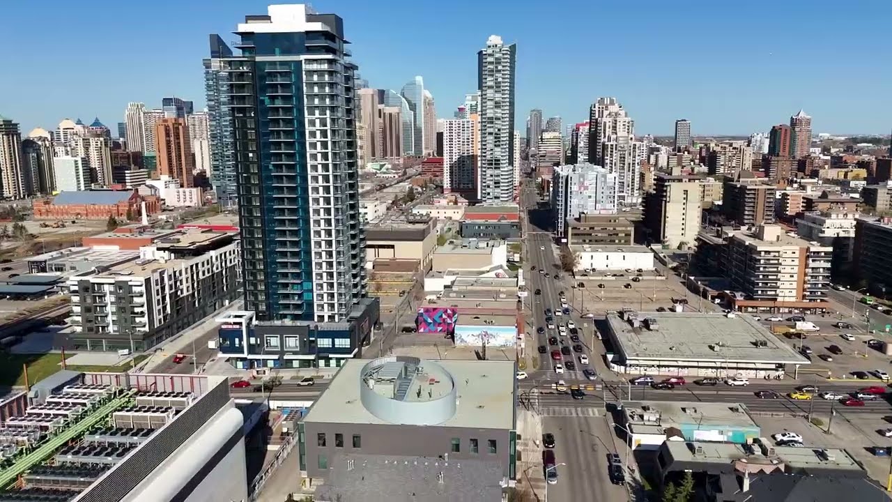 Sunalta Calgary | Aerial View of Inner-City Lot & Surroundings