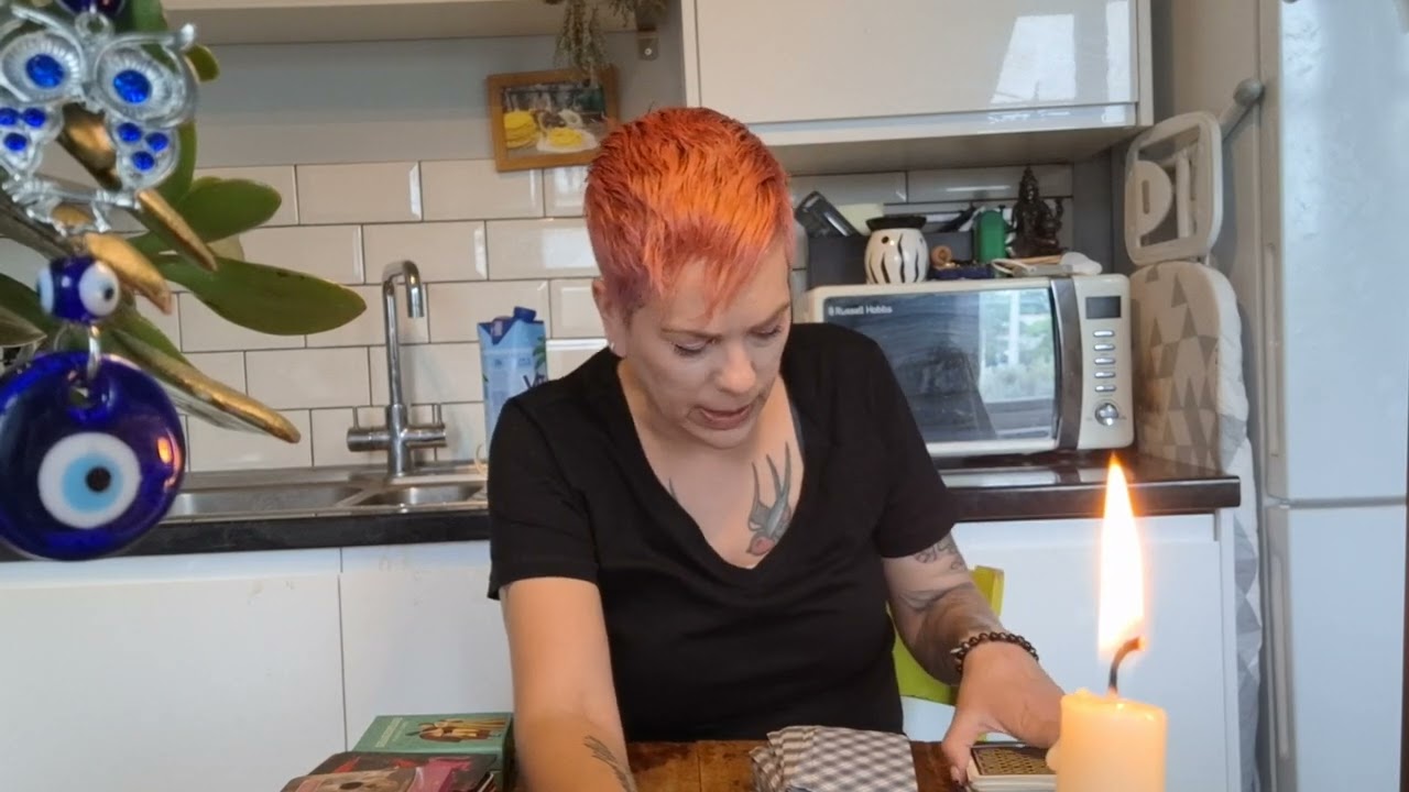 Sugar baby is sending negative vibes your way because their cash cow doesn't want them anymore