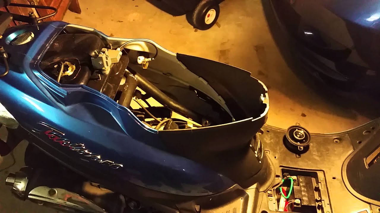 How to install a stereo on a scooter (part 1)