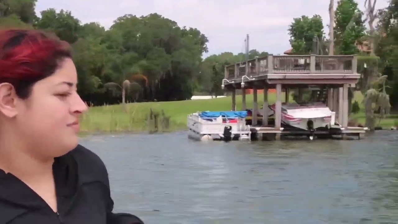 Chain of Lakes, Pontoon boat tour~Winter Haven Florida