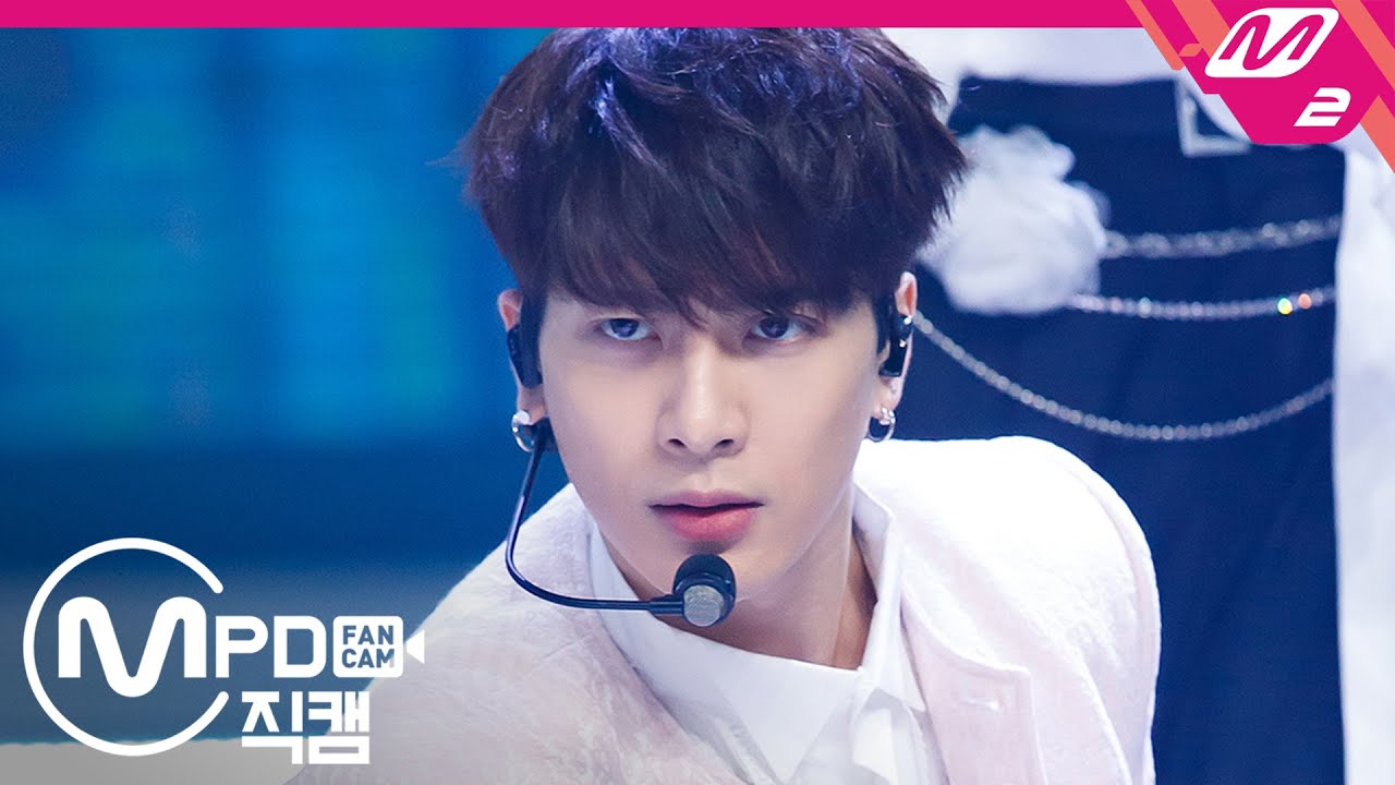 [MPD직캠] 갓세븐 잭슨 직캠 4K ‘NOT BY THE MOON’ (GOT7 JACKSON FanCam) | @MCOUNTDOWN_2020.4.30