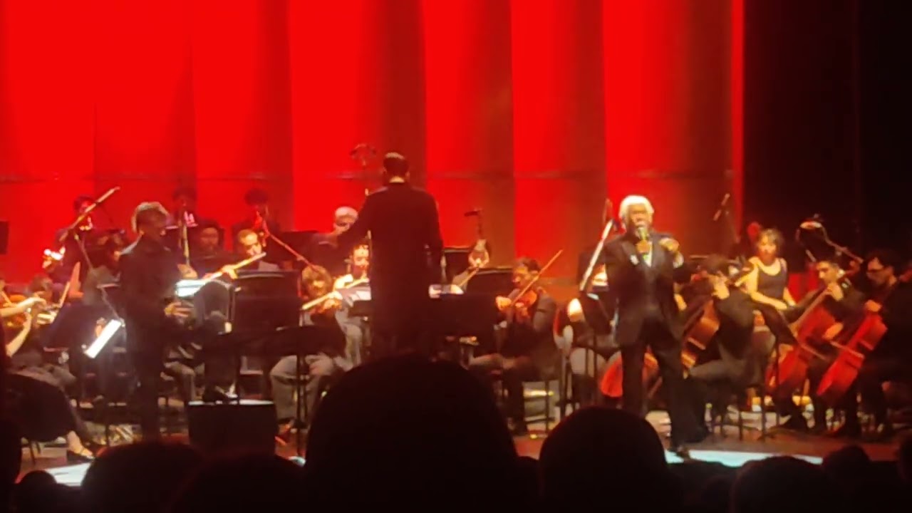 Raul Lavie y Milagros Amud. Homenaje a Piazzolla el Día del Tango- Teatro Coliseo. Bs. As. 