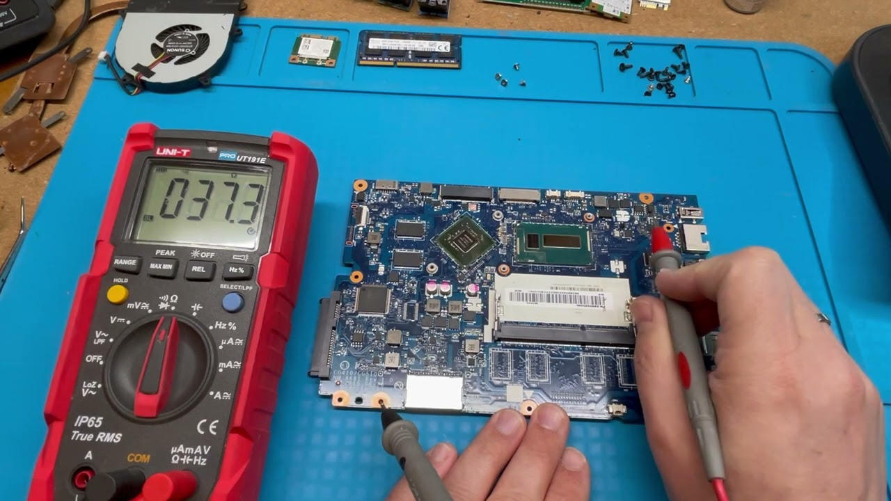 CZY GO OGARNĘ?🤨LAPTOP MOJEGO WIDZA PIOTRA LENOVO IDEAPAD 100 NAPRAWA LAPTOPA #nanoserwis