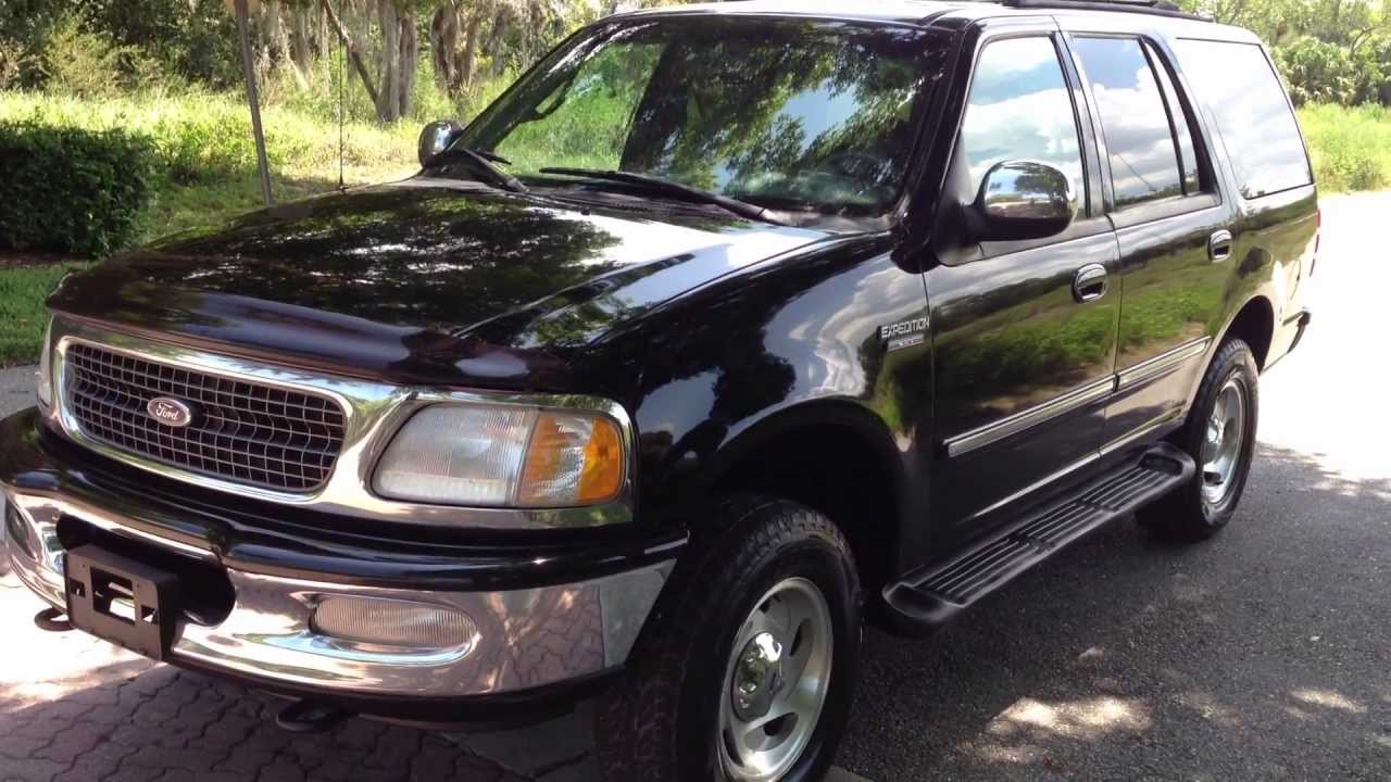 1998 Ford Expedition 4X4 - View our current inventory at FortMyersWA.com