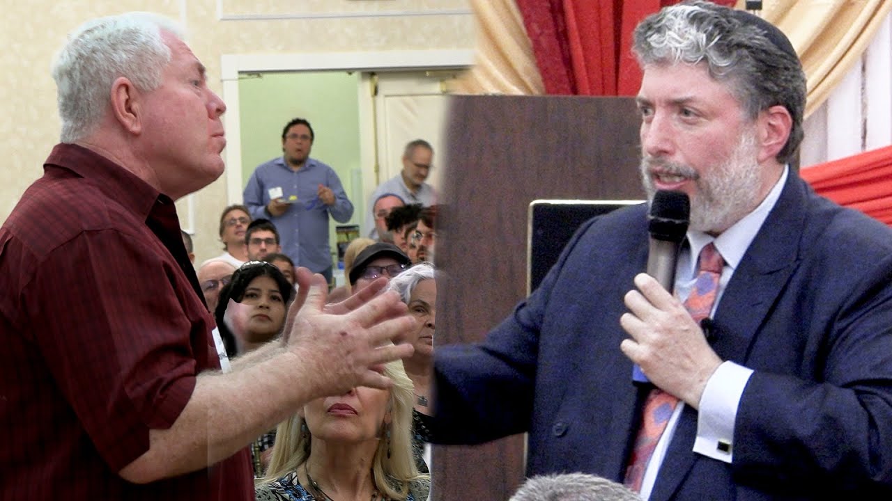 Audience challenges Rabbi Tovia Singer: ‘Name a Christian corruption of  Jewish and Christian Bible’