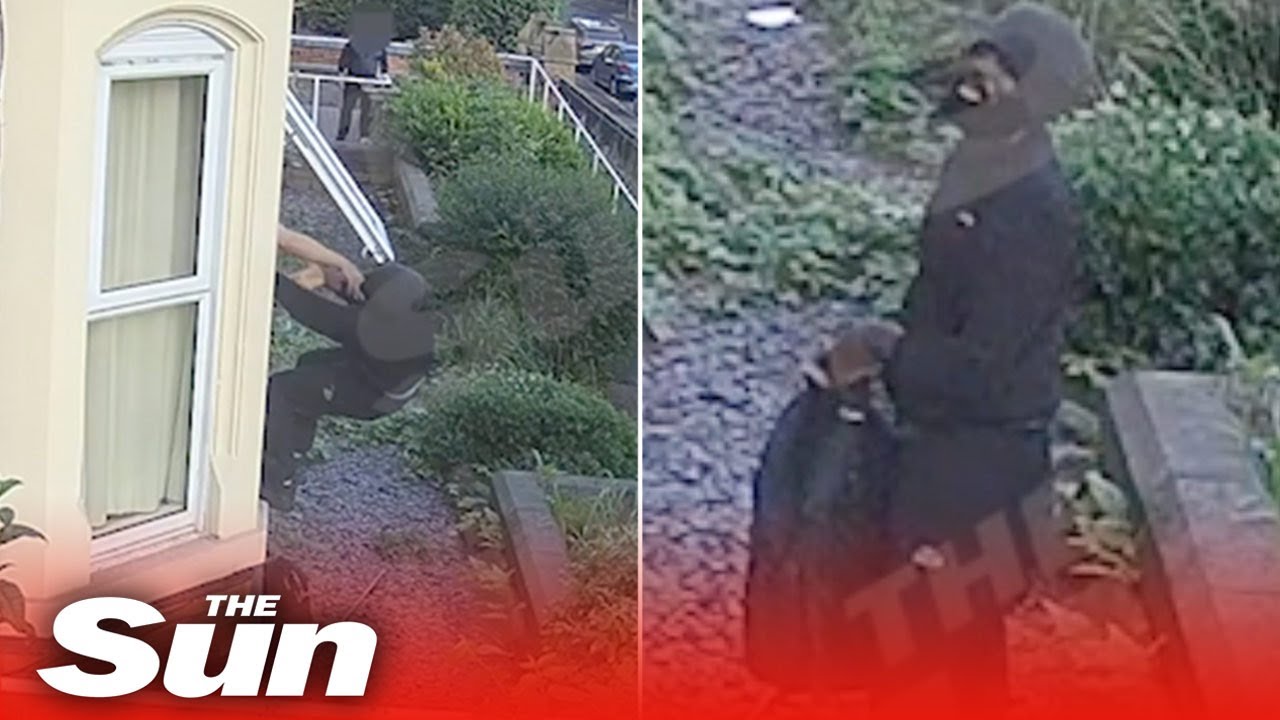 Nottingham attack: Video shows man trying to break into hostel 'minutes after students stabbed'