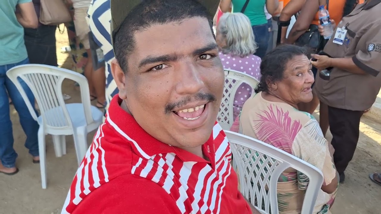 Mostrando tudo do vanete Almeida a entrega das casas 