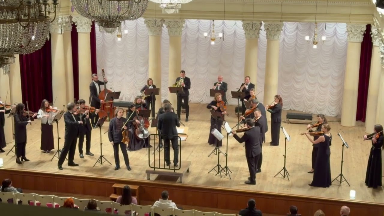 Mozart - Rondo in B-flat Major for Violin and Orchestra, K. 269 (261a)