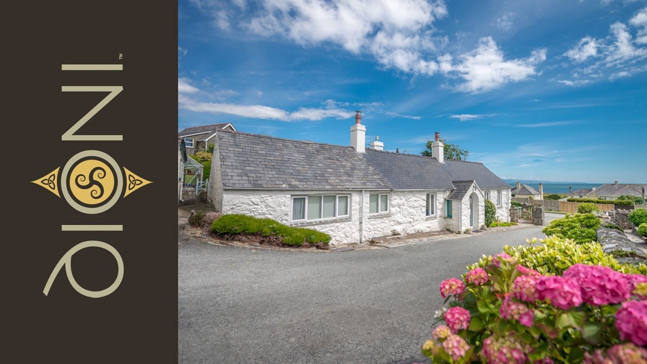 Holiday Cottage Near The Beach in Criccieth | Towyn