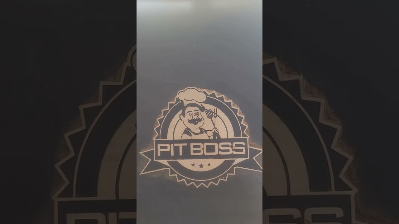 @PitBossGrills  smoking up some ribs 