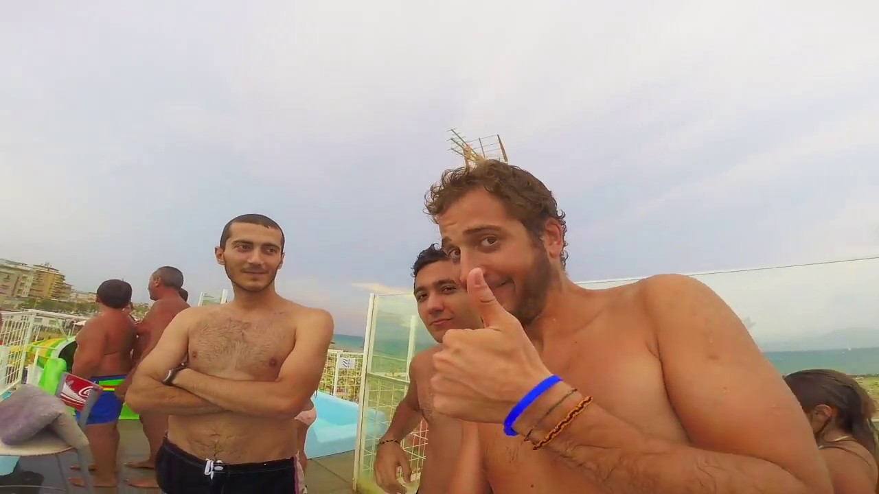 Acquapark Arenas Rivabella di Rimini - Andiamo a Scivolare