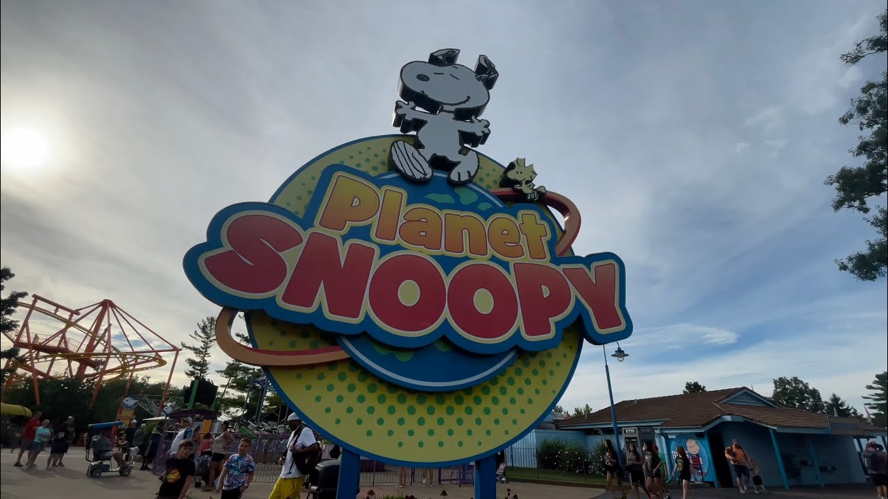 4K Off-Ride Footage Tour - The Sights and Sounds of Planet Snoopy - Kings Island (NEW 4K Series)