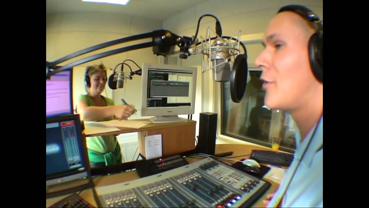 Dansk Aircheck - Radio Viborg HIT FM - Morgenradio med Kato Og Maria - 30. maj 2006