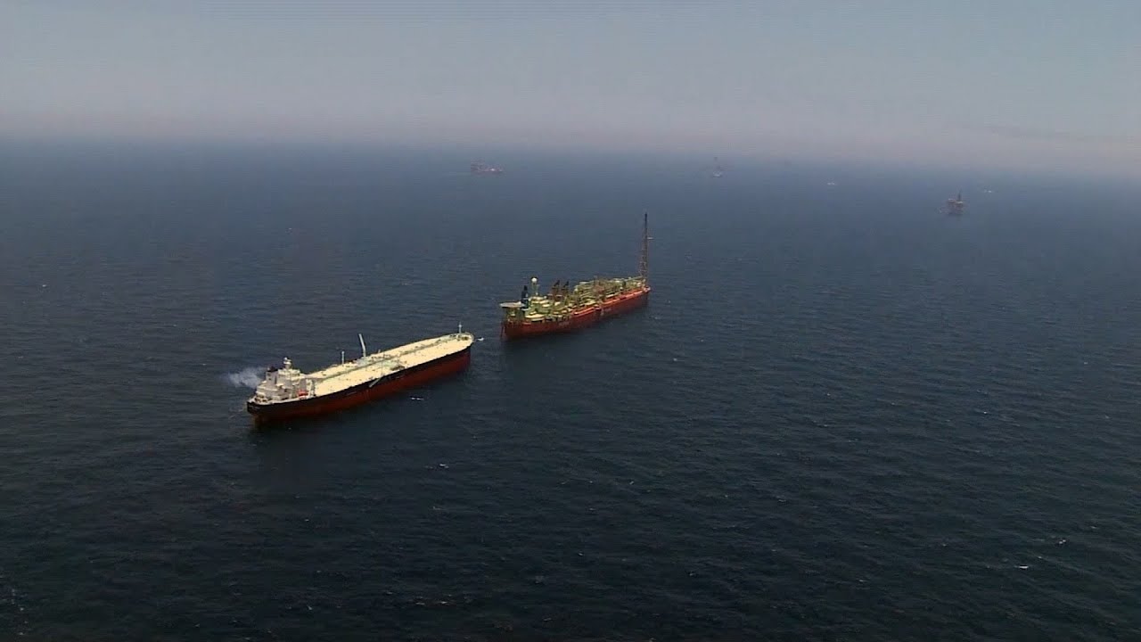 U.S. and Iran tensions escalate over oil shipments in Strait of Hormuz