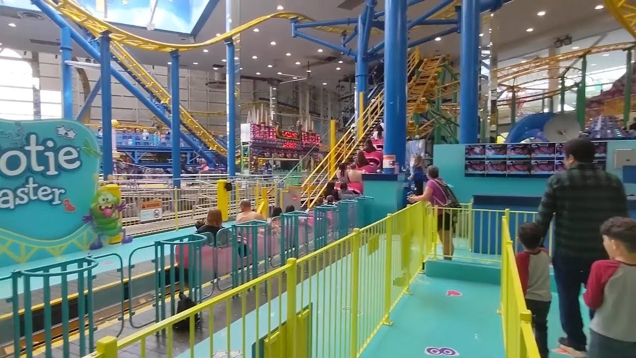 West Edmonton Mall & Calgary Day 4 (Galaxyland & Bubba Gump)