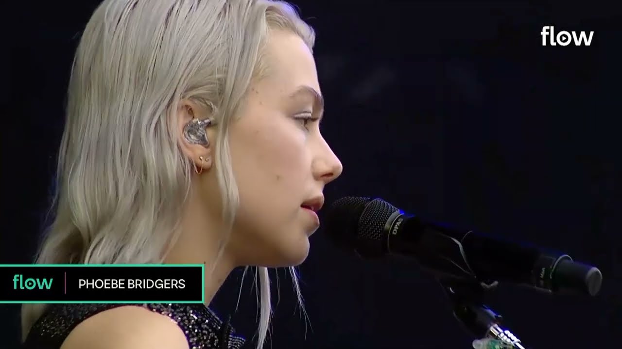 Phoebe Bridgers - Chinese Satellite | Live Argentina 2022