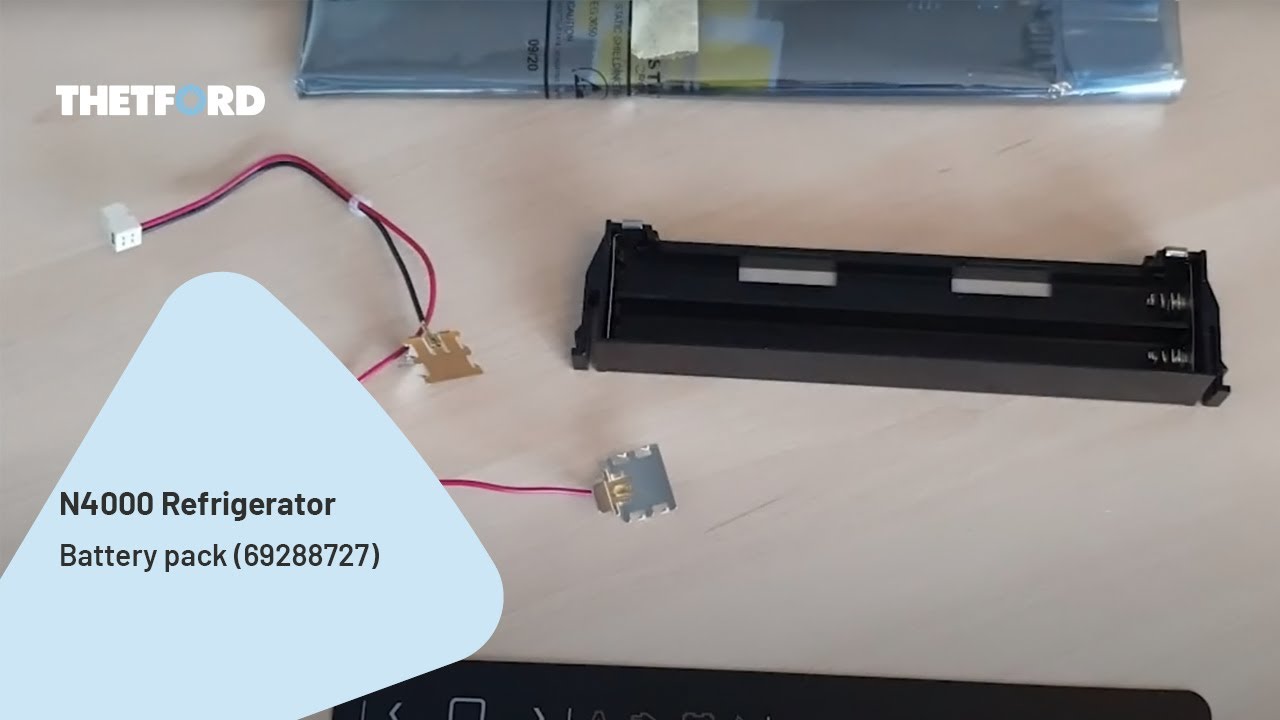 N4000 | Battery pack (69288727) installation | Absorption fridge | THETFORD repair instructions
