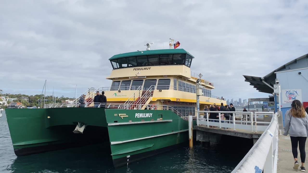 🇦🇺 Ferry ride from Circular Quay to Watson Bay / Sydney Opera House & Harbour Bridge views, May 2021