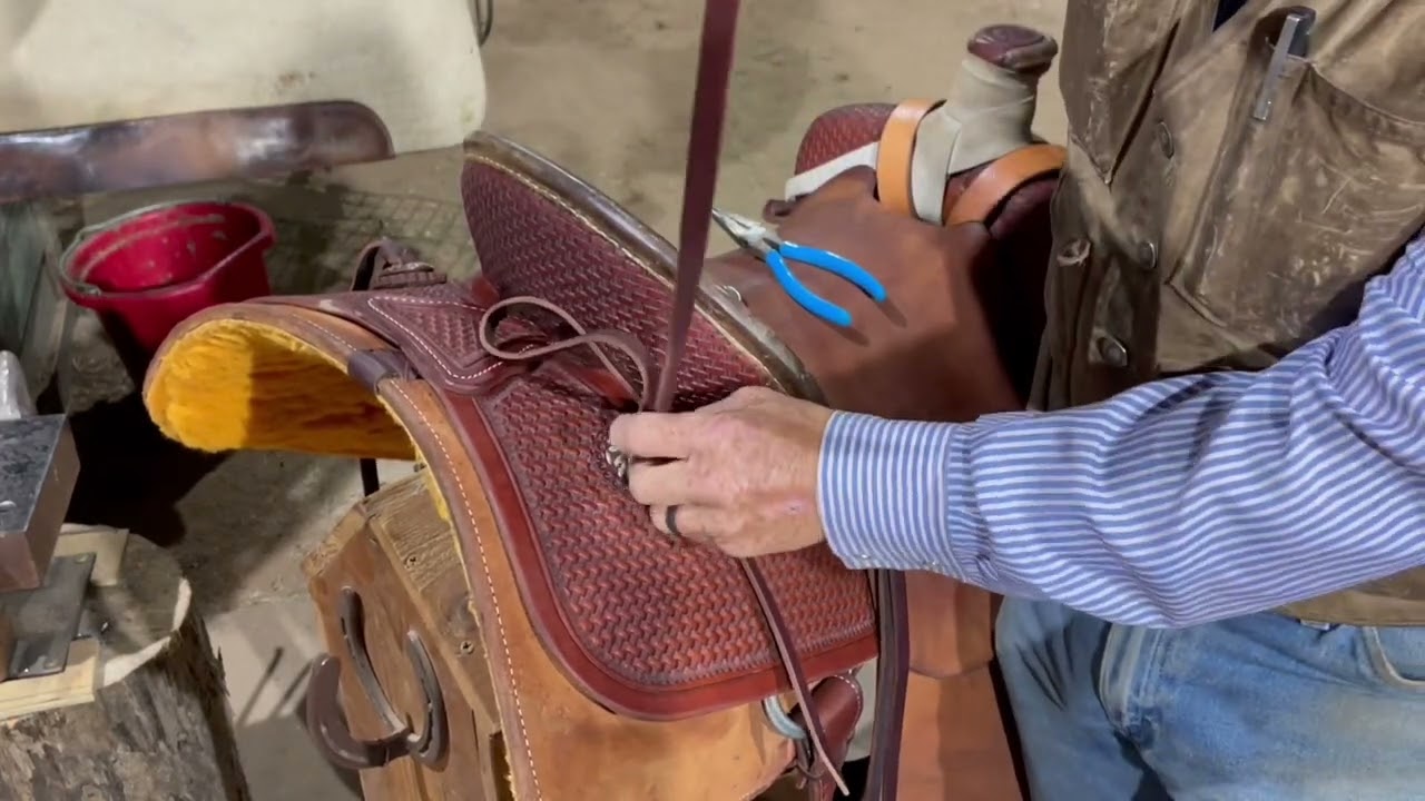 How Pros Use Saddle Strings