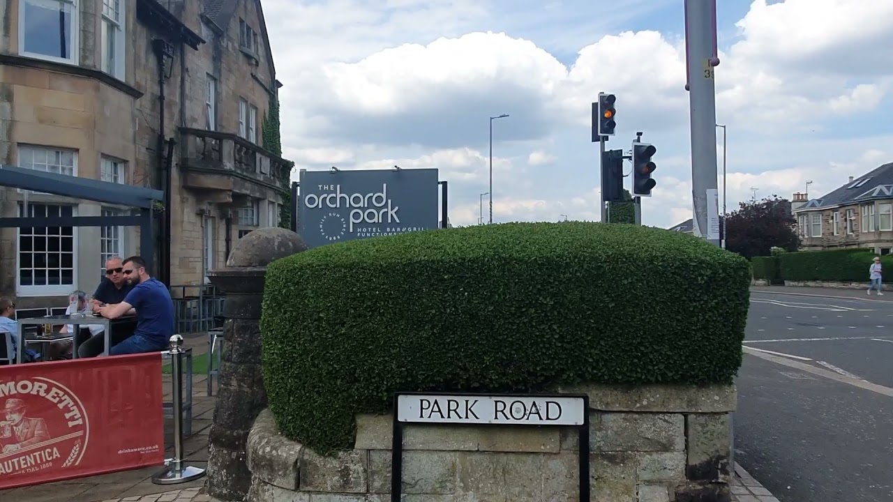 Giffnock Afternoon Walk Orchard Park Hotel Valentinis Southside Bar