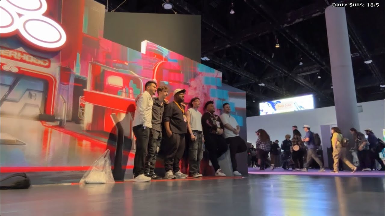 Quick photo with the Crew | Day 3 Twitch Con San Diego 2025