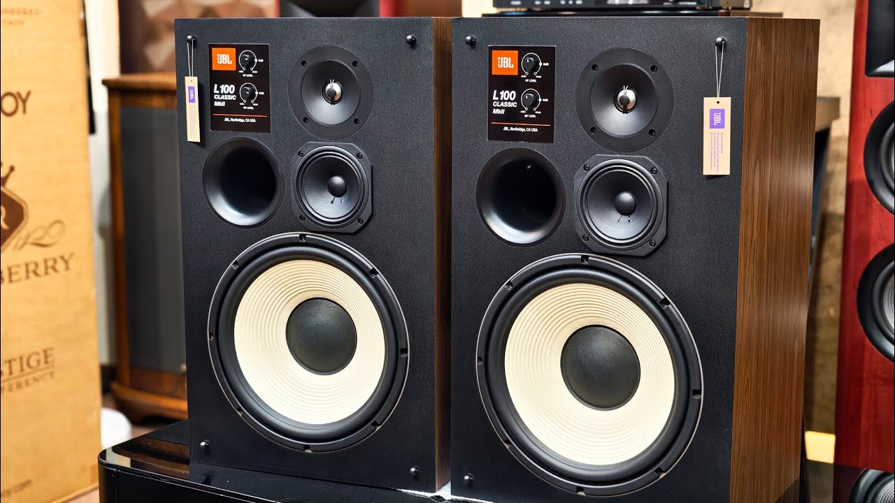 🔥JBL L100 Classic MKII. Loa nổi bật với thiết kế cổ điển, vỏ gỗ óc chó và lưới bọt xốp.