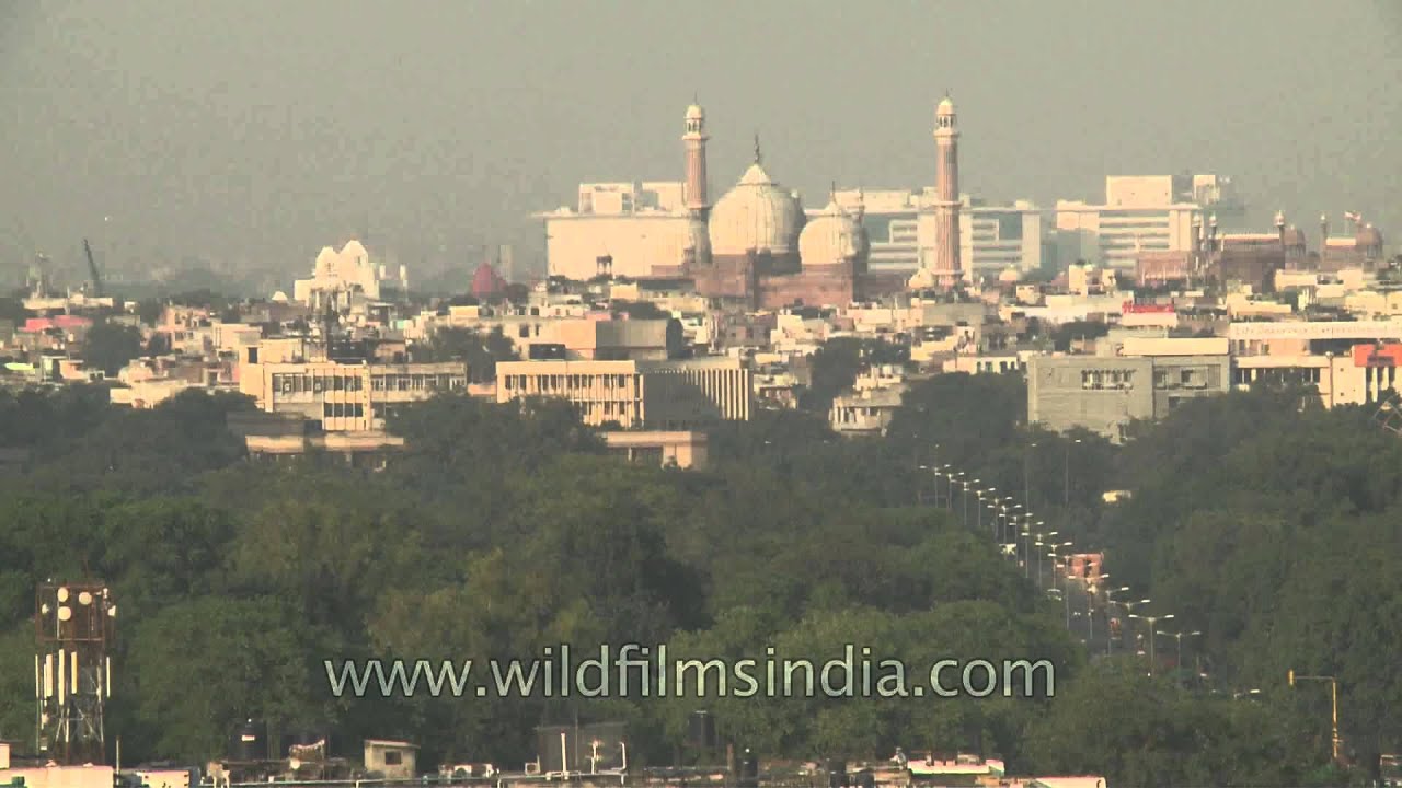 Connaught Place - The commercial hub of Delhi