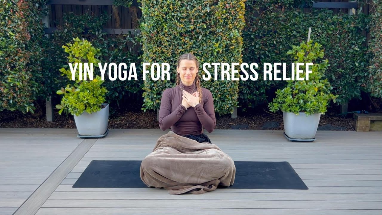 20‑Minute Gentle Yin Yoga for Stress Relief | Calm, Unwind & Relax (All Levels)
