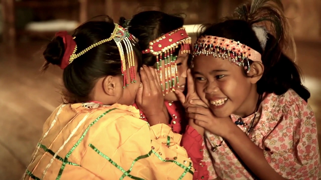 Lupang Hinirang Music Video with An All Women Cast
