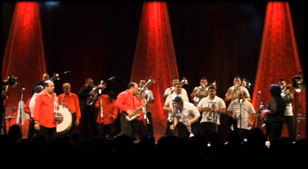 Boban & Marko Markovic O. and Fanfare Ciocarlia - James Bond theme - BudapestFolkFest - 2011.05.16.
