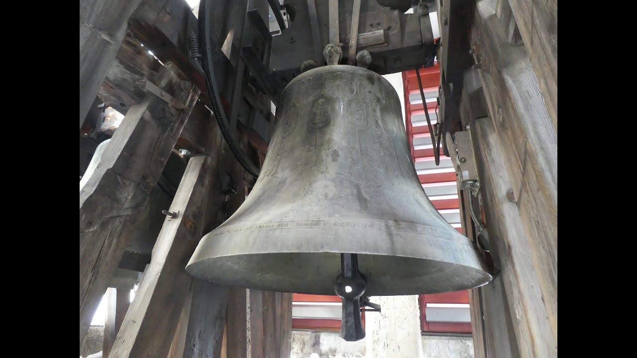 Campill (Südtirol/BZ - I) Geläute der Pfarrkirche zur Hl. Luzia